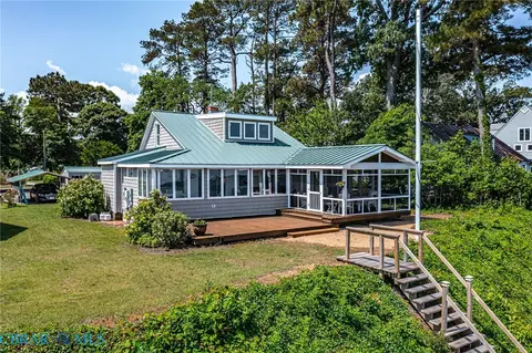 24 Orion Ave, Deltaville, VA 23043