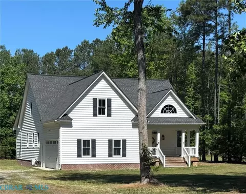 81 Hartfield Grn, Hartfield, VA 23071