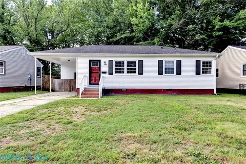 1124 78th St, Newport News, VA 23605