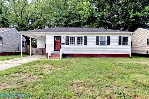 1124 78th St, Newport News, VA 23605