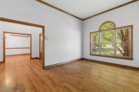 Living - 5508 York Haven Ln, Gloucester, VA 23061 photo 1 of 6