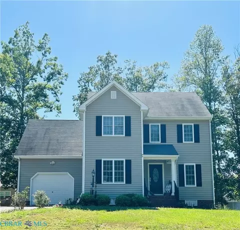 112 Central Pkwy, Aylett, VA 23009