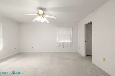 Bedroom - 1340 Riverview Dr, West Point, VA 23181 photo 2 of 13