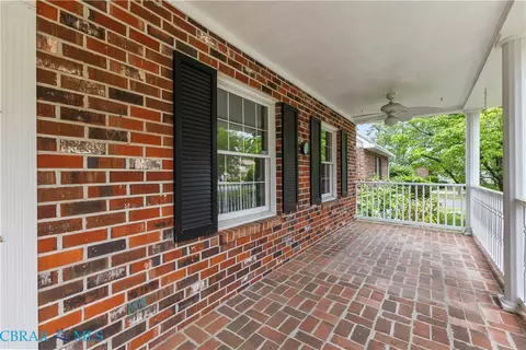 Exterior - 1340 Riverview Dr, West Point, VA 23181 photo 5 of 15