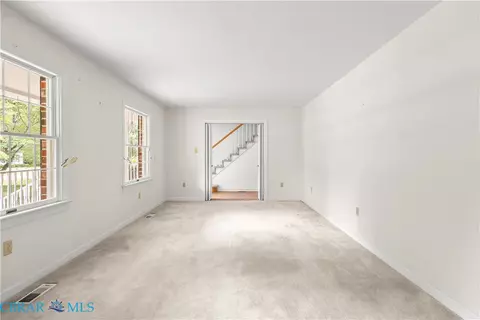 Living - 1340 Riverview Dr, West Point, VA 23181 photo 1 of 8