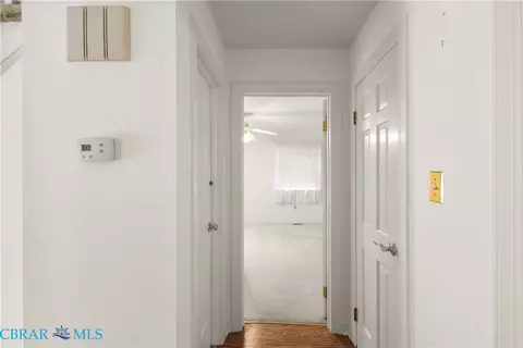 Entry Way - 1340 Riverview Dr, West Point, VA 23181 photo 3 of 9
