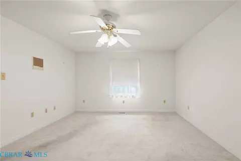Bedroom - 1340 Riverview Dr, West Point, VA 23181 photo 3 of 13