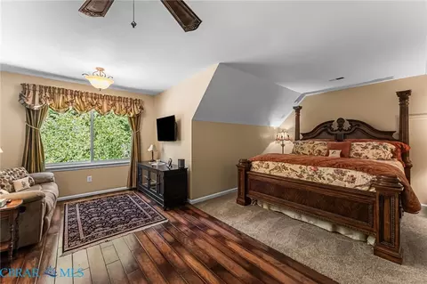5479 Jonquil Ln, Gloucester, VA 23061 photo 13