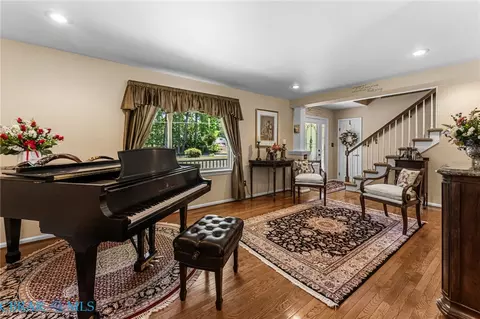 5479 Jonquil Ln, Gloucester, VA 23061 photo 5