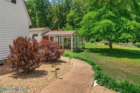 5479 Jonquil Ln, Gloucester, VA 23061 photo 41
