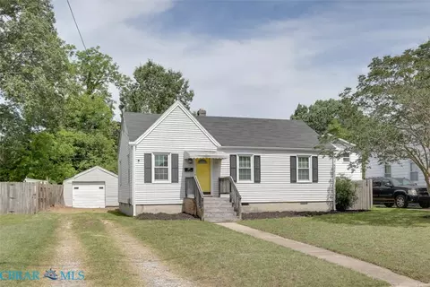 615 Lafayette Ter, Newport News, VA 23605