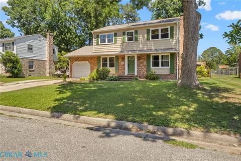 380 Belgrave Rd, Newport News, VA 23602