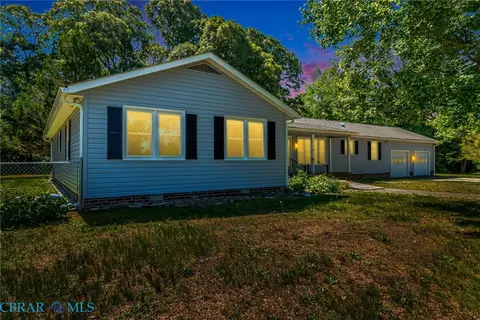 178 Greenfield Rd, Lancaster, VA 22503