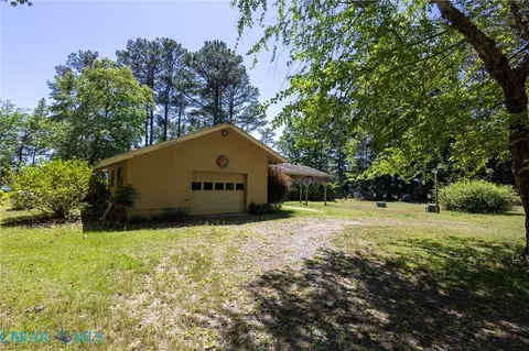 Exterior - 456 Ridge Rd, Hartfield, VA 23071 photo 6 of 10