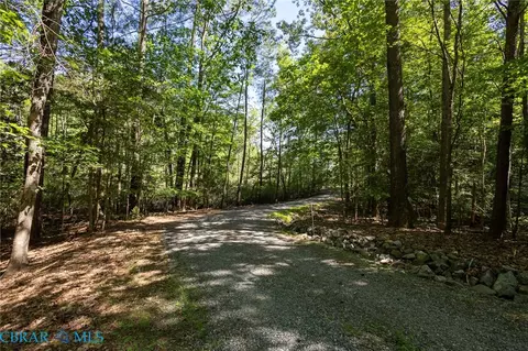Exterior - 456 Ridge Rd, Hartfield, VA 23071 photo 10 of 10
