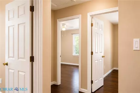 Entry Way - 8253 Manor Dr, Gloucester, VA 23061 photo 2 of 2