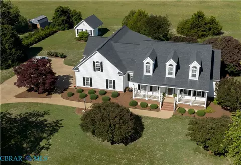 1584 Degrasse Dr, Hayes, VA 23072