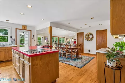 782 Long Point Ln, Topping, VA 23169 photo 11