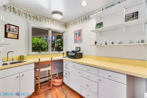 Kitchen - 141 Walden Dr, Weems, VA 22576 photo 5 of 5