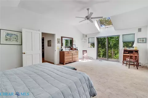 Bedroom - 141 Walden Dr, Weems, VA 22576 photo 2 of 4