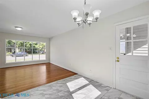 129 Lynnhaven Dr, Hampton, VA 23666 photo 13