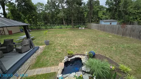 Exterior - 1709 Pine Tree Dr, Gloucester Point, VA 23062 photo 4 of 7