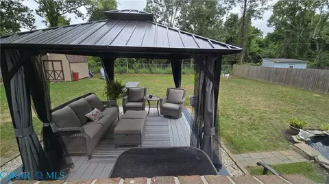 Exterior - 1709 Pine Tree Dr, Gloucester Point, VA 23062 photo 6 of 7