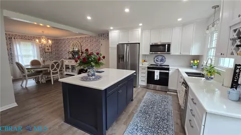 Kitchen - 1709 Pine Tree Dr, Gloucester Point, VA 23062 photo 3 of 5