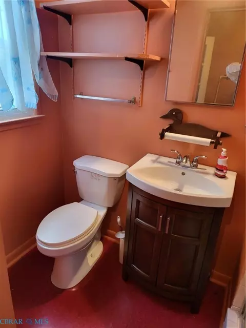Bath - 407 Shoreline Dr, Hampton, VA 23669 photo 1 of 5
