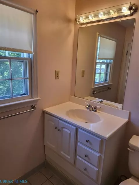 Bath - 90 Hampton Roads Ave, Hampton, VA 23661 photo 14 of 14