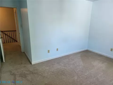 Bedroom - 90 Hampton Roads Ave, Hampton, VA 23661 photo 2 of 6