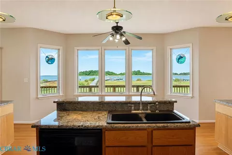 Kitchen - 1214 Dandy Loop Rd, Yorktown, VA 23692 photo 1 of 2