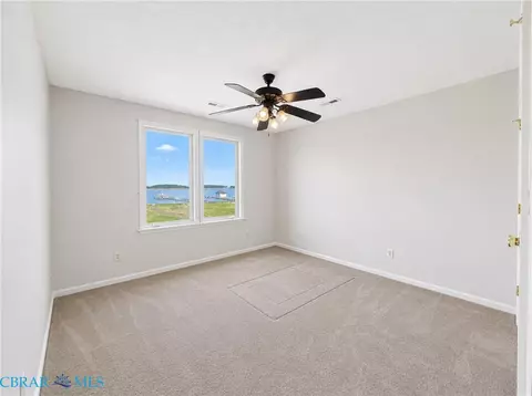 Bedroom - 1214 Dandy Loop Rd, Yorktown, VA 23692 photo 5 of 6