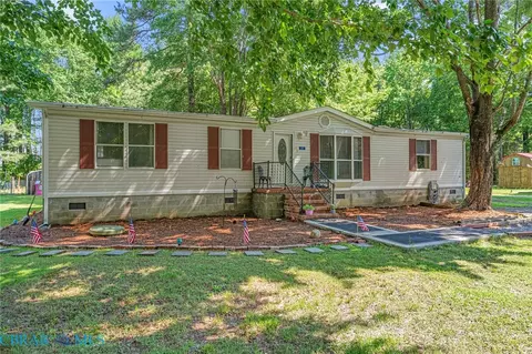 315 Blackberry Rd, Reedville, VA 22539