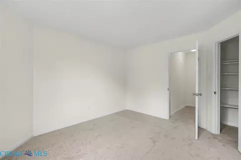 18 Bayview Ct, Hampton, VA 23664 photo 32