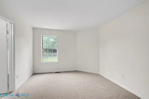 18 Bayview Ct, Hampton, VA 23664 photo 29