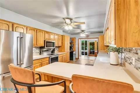 Kitchen - 1060 Ocran Rd, White Stone, VA 22578 photo 2 of 6