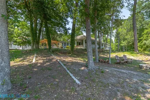 Exterior - 1060 Ocran Rd, White Stone, VA 22578 photo 27 of 31