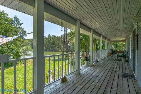 Exterior - 1060 Ocran Rd, White Stone, VA 22578 photo 9 of 31