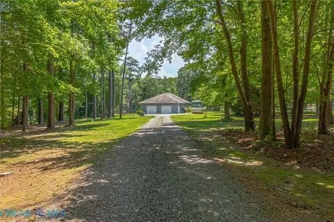 Exterior - 1060 Ocran Rd, White Stone, VA 22578 photo 30 of 31