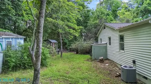 Exterior - 6382 Holly Trl, Gloucester, VA 23061 photo 7 of 8