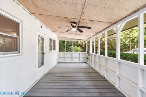 Exterior - 6382 Holly Trl, Gloucester, VA 23061 photo 4 of 8