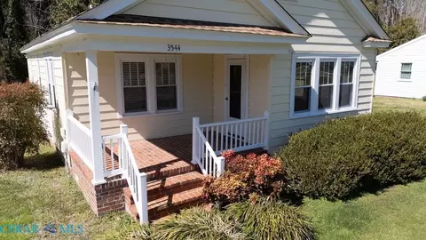 3544 Weems Rd, Weems, VA 22576 photo 6