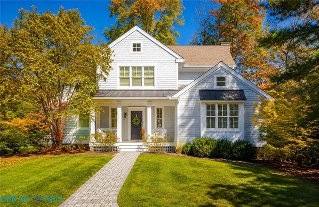 139 Moccasin Trl, Weems, VA 22576