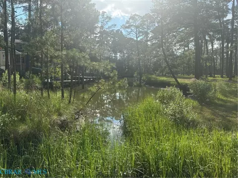 00 Diane, Hayes, VA 23072