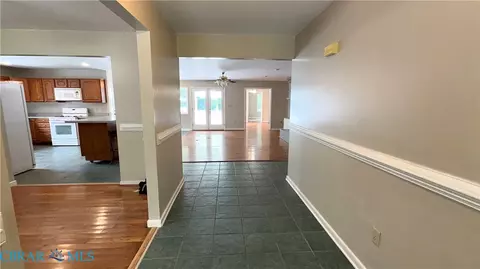 Entry Way - 10002 Buckskin Trl, Gloucester, VA 23061 photo 1 of 3