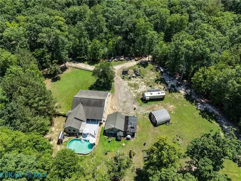 View/Area - 10002 Buckskin Trl, Gloucester, VA 23061 photo 2 of 2