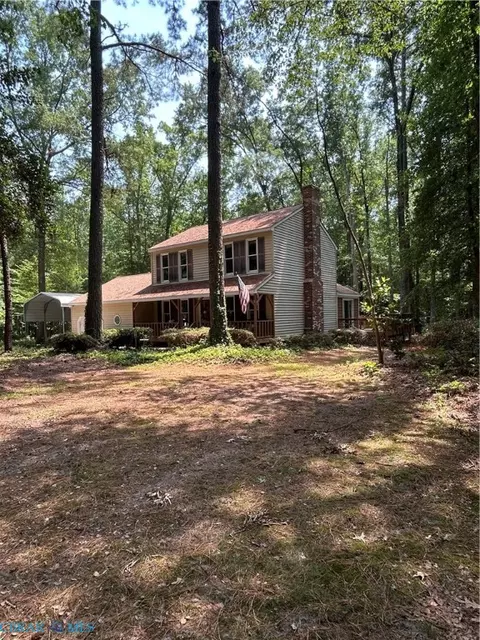 6338 Meadow Dr, Gloucester, VA 23061 photo 2