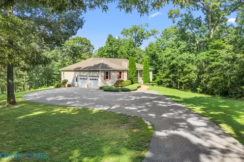 376 Earl Dr, Lancaster, VA 22503 photo 3