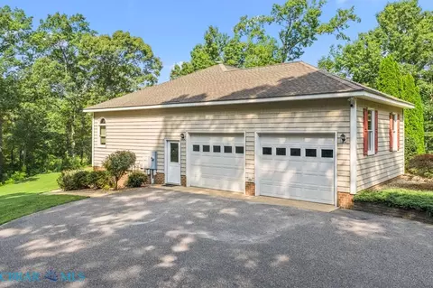 376 Earl Dr, Lancaster, VA 22503 photo 45